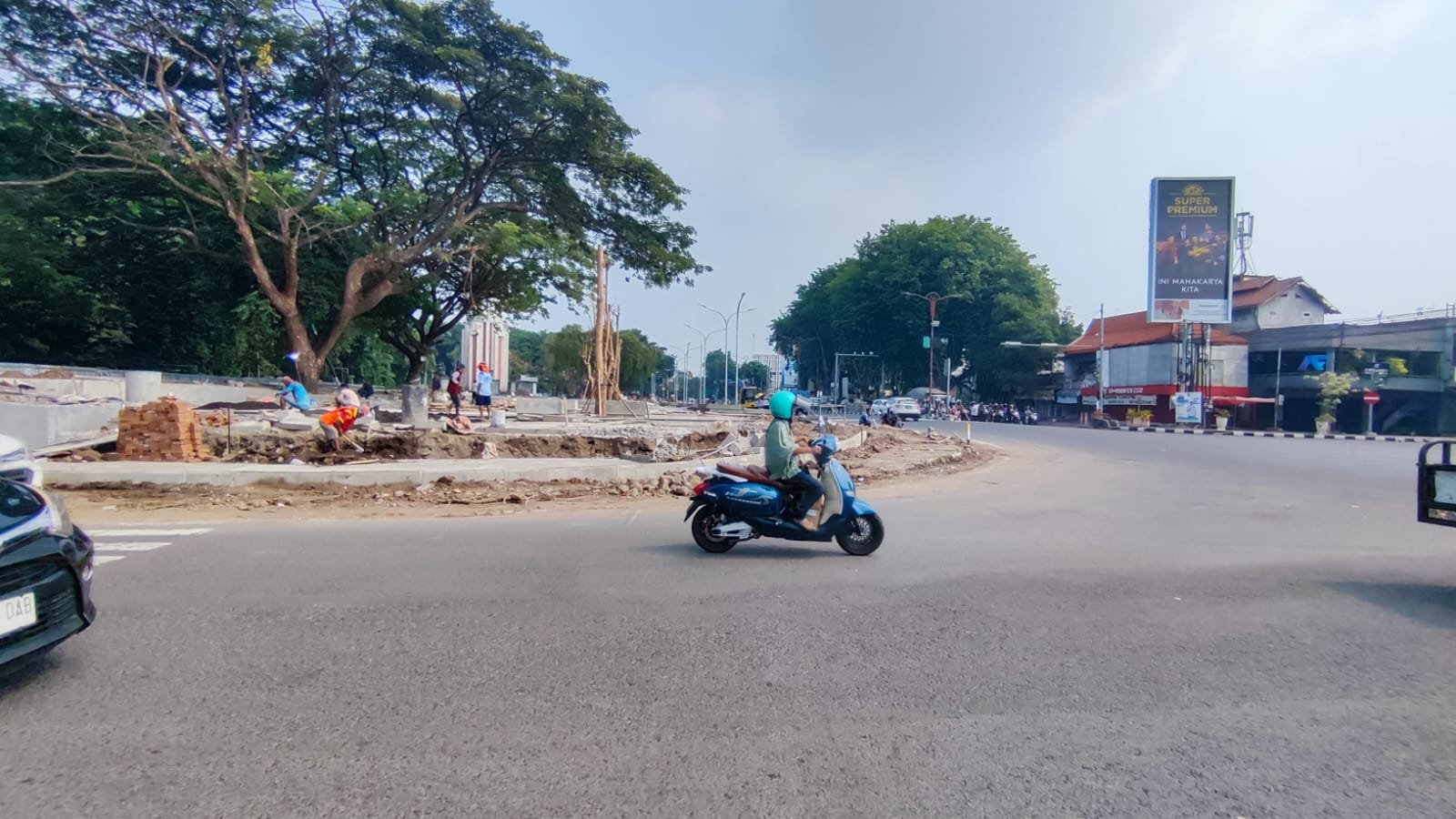 Ditata Gus Muhdlor, Wajah Alun-alun Sidoarjo Kini Tampak Estetik dan Bersih Tanpa Kabel