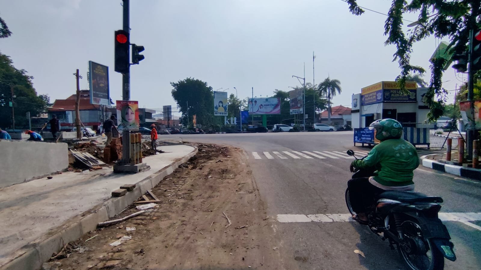 Ditata Gus Muhdlor, Wajah Alun-alun Sidoarjo Kini Tampak Estetik dan Bersih Tanpa Kabel
