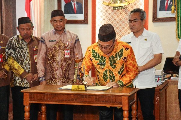 PJ Bupati Tapin Tandatangani MOU Kerjasama Dengan Pemkab Bantul
