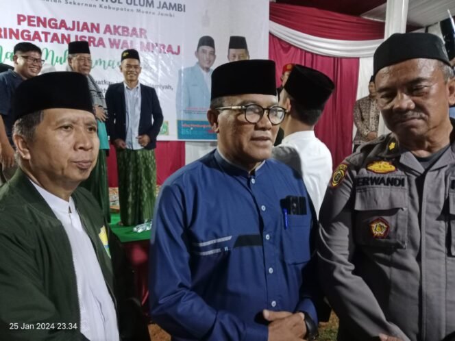 
					Pj Bupati yang diwakili Asisten I Sukisno Menghadiri Pengajian Akbar dan Peringatan Isra Mi’raj Di Pondok Pesantren Bidayatul Ulum Jambi