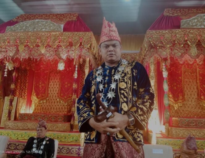 
					Ketua DPRD Kabupaten Muaro Jambi Resmi Menyandang Gelar Adat Adipati Agung Setia Negeri Dari Lembaga Adat Melayu Provinsi Jambi