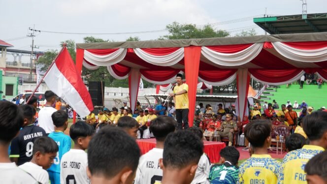 
					LPI Jenjang SD, Bupati Gus Muhdlor : Munculkan Bibit Unggul Sepak Bola Untuk Sidoarjo