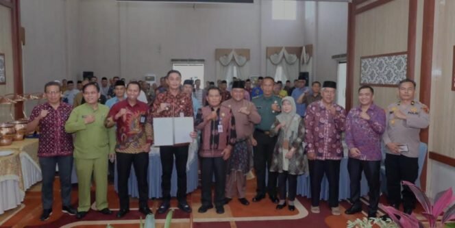 
					Pj Bupati Bachyuni Deliansyah membuka musrenbang tingkat Kabupaten Muaro Jambi