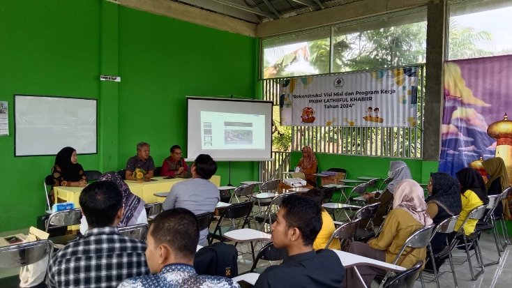 Rekonstruksi Visi Misi dan Program Kerja PKBM Lathiiful Khabiir Tahun 2024