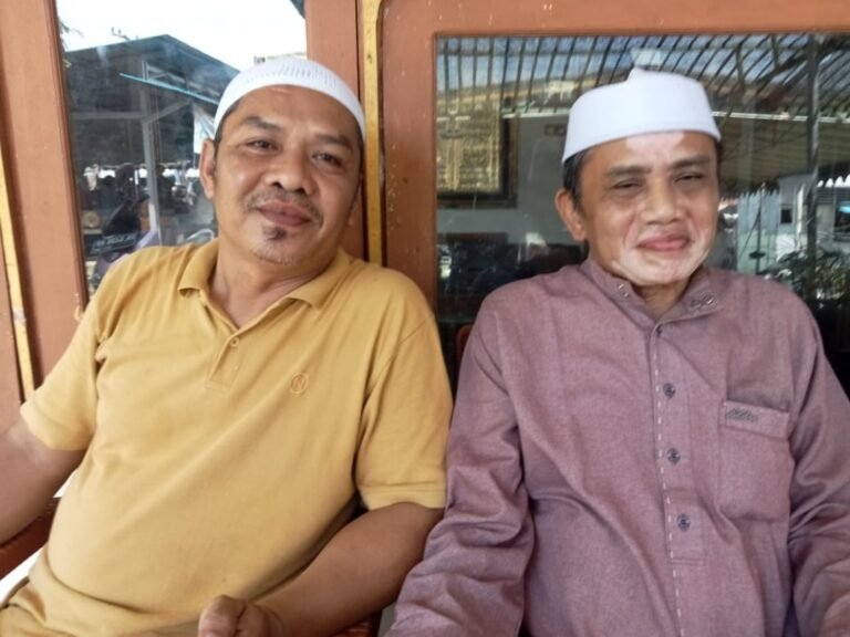 Warga Cangkring Bersiap Acara Haul Ke-19 Abuya KH. Ali Noordin Ghazali Ra