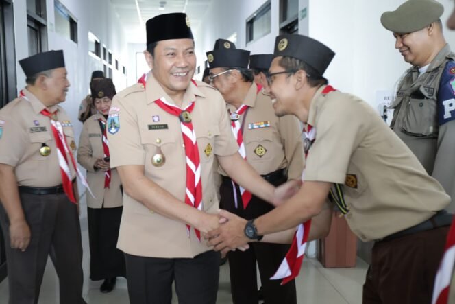 
					Plt Bupati Sidoarjo Tegaskan Pramuka Bisa Cetak Generasi Berkualitas
