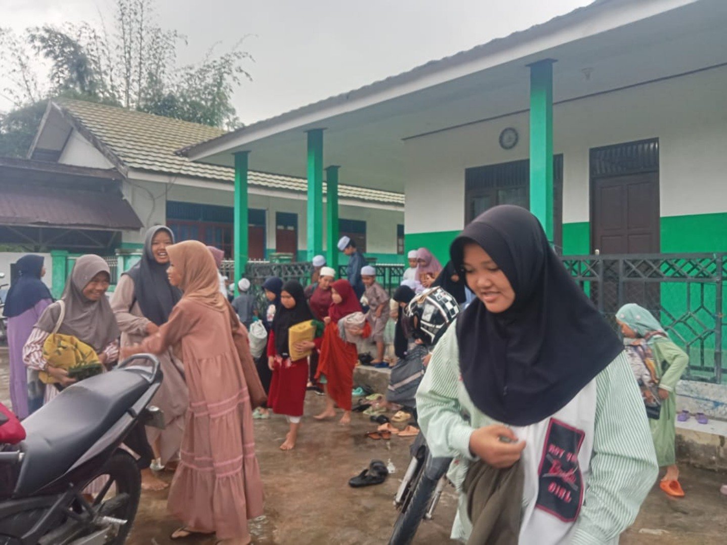 H. M. Yamani, S. A.k., MM- H.Juanda mendapatkan dukungan dari kalangan Pendidikan Agama