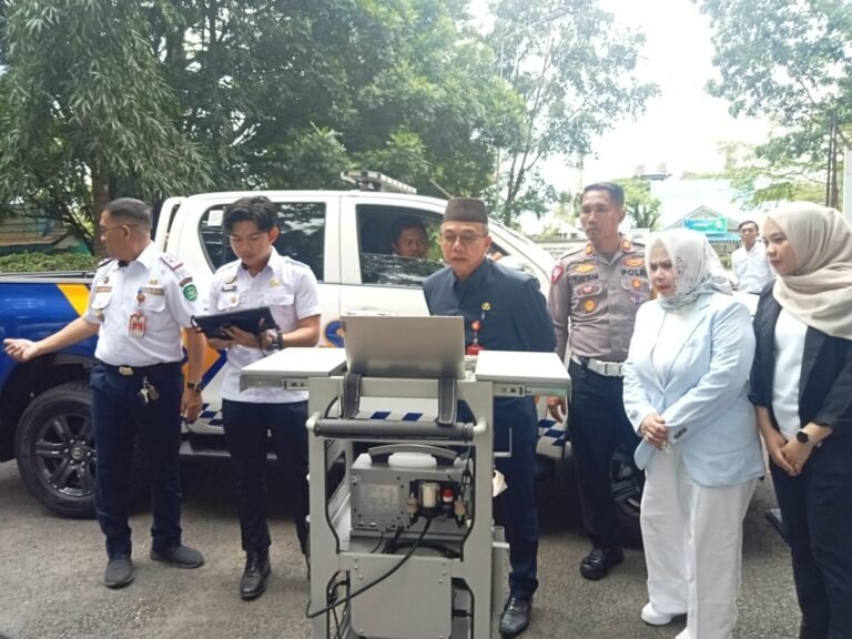 Tapin Terapkan Uji KIR Kendaraan di Buka Pj Bupati Syarifuddin
