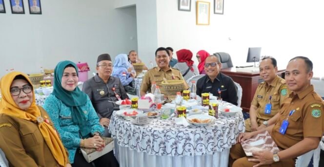 
					Percepat Turunkan Stunting, Pemkab Tapin Gelar Rembuk Stunting 2024