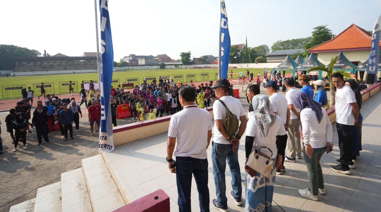 Sambut Hari Jadi Kota Mojokerto, Warga Kompak Semarakkan Lomba Kampung 2024 di GOR A.Yani