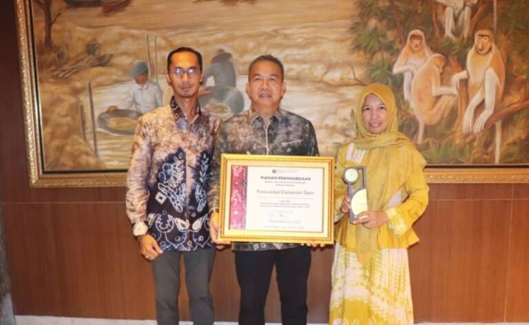 Tapin Terima Penghargaan dari Kementerian Hukum dan HAM