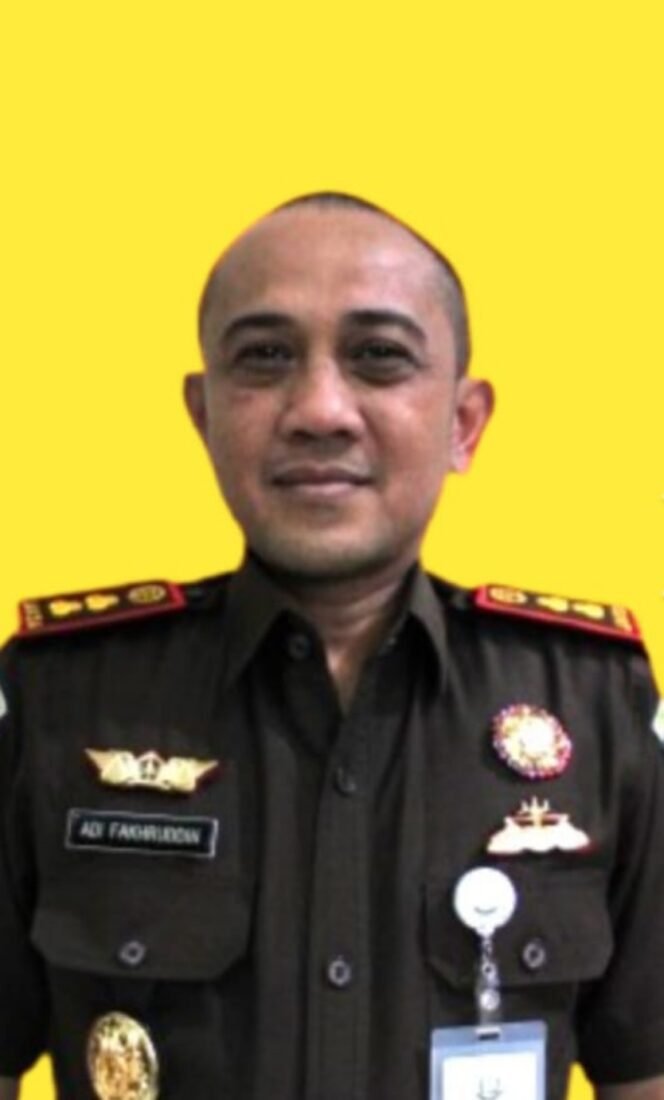 
					Kejari Tapin Ancam Sanksi Jaksa Yang Tak Netral di Pilkada 2024