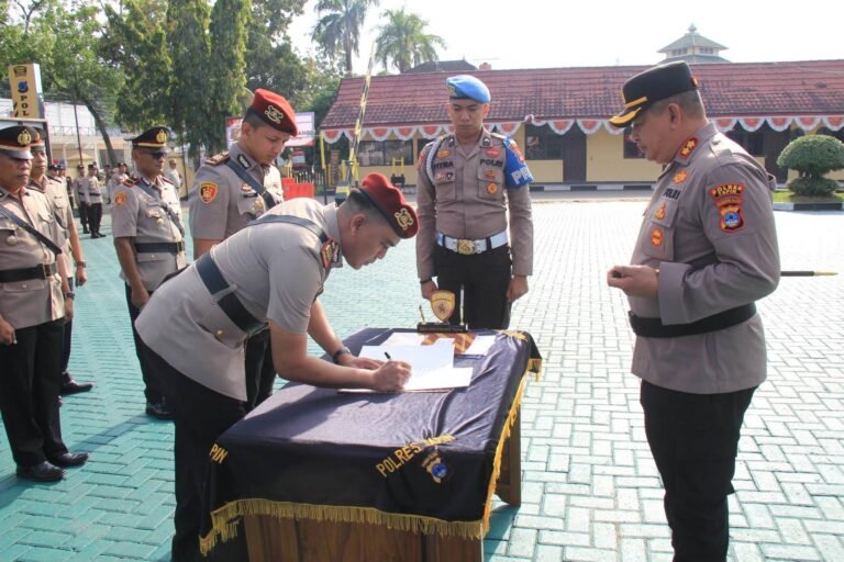 Sertijab Polres Tapin, Kasat Reskrim Terbaik Dalam Mengungkap Tidak Pidana