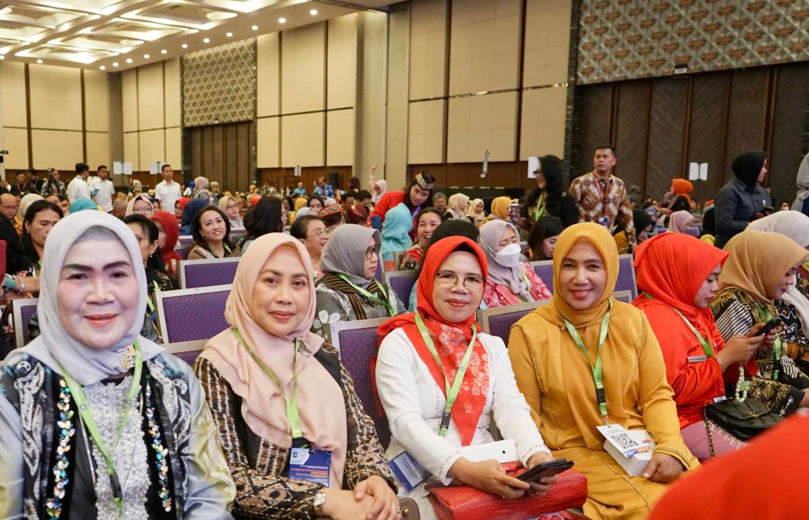 Ketua TP PKK Tapin Hadiri Rakornas Posyandu 2024 di Tanggerang Banten