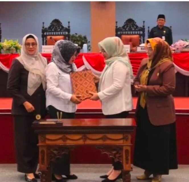 
					Semua Fraksi Sepakat, P-APBD 2024 Kabupaten Mojokerto Segera Diperdakan