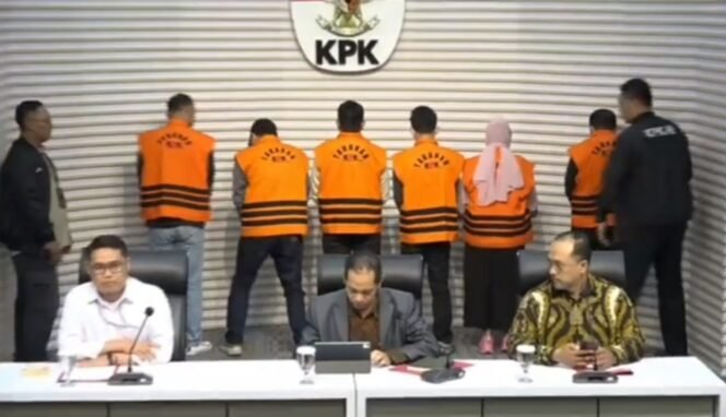 
					KPK Sebut Sahbirin Noor Ikut Terseret Jadi Tersangka Suap 12 Miliar