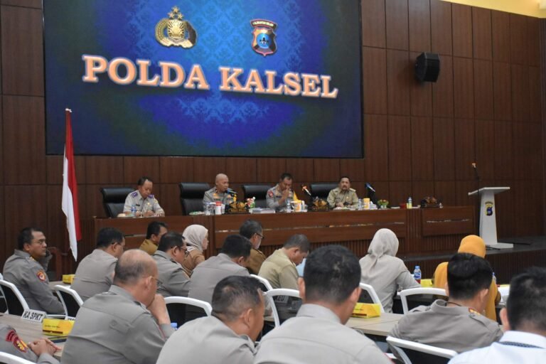 Kapolda Kalsel Irjen Pol Winarto Pimpin Rapat Koordinasi Ketahanan Pangan di Wilkum Polda Kalsel