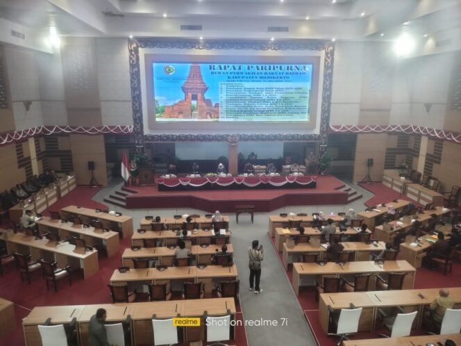 
					Jelang Hari H Coblosan Bupati & DPRD Kabupaten Mojokerto Putuskan Beberapa Hal Penting Ini Kesepakatannya