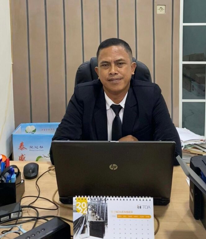 
					Tidak Jelas Status Kades Temon Dalam Penanganan Kasus Tambang Ilegal LKH Barracuda Lapor Kapolri
