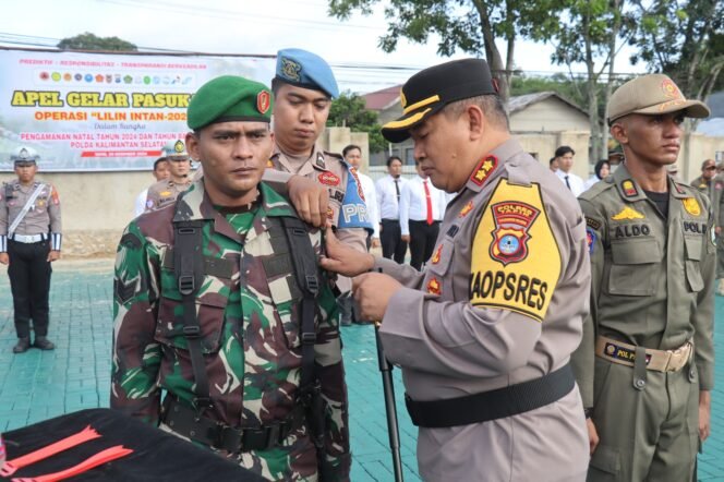 
					Polres Tapin Gelar Apel Operasi Lilin 2024 NATARU
