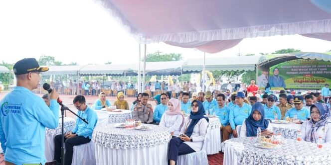 
					Event Bakar Ikan Lingkup SKPD Se-Kabupaten Tapin 