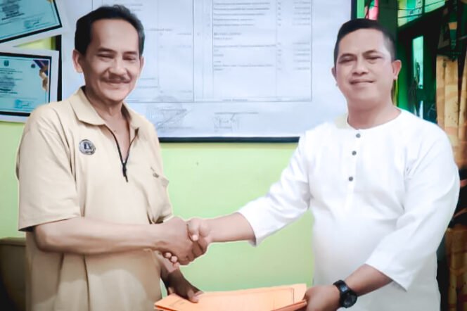 
					Hadi Purwanto dan Riha Mustofa Sepakat Berdamai