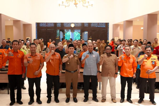 
					Gus Barra Perkuat Kapasitas Penanggulangan Bencana di Mojokerto Melalui Bimtek Pasca Bencana