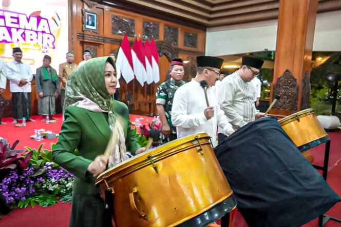 
					Rayakan Lebaran, Ning Ita Ajak Masyarakat Perkuat Toleransi
