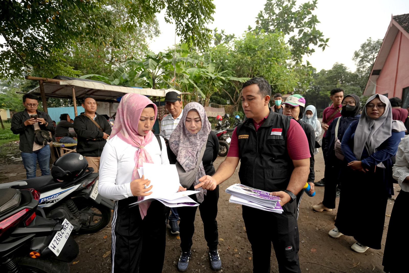 Pemkot Mojokerto Lanjutkan Revitalisasi Pasar Hewan Sekarputih, Ning Ita Serap Aspirasi Pedagang