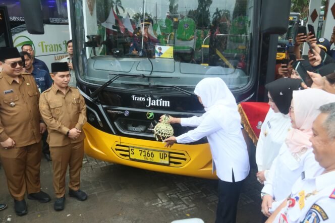 
					Resmi Beroperasi, Trans Jatim Koridor Mojokerto–Sidoarjo Diapresiasi Bupati: Dorong Akses dan Pemerataan Ekonomi