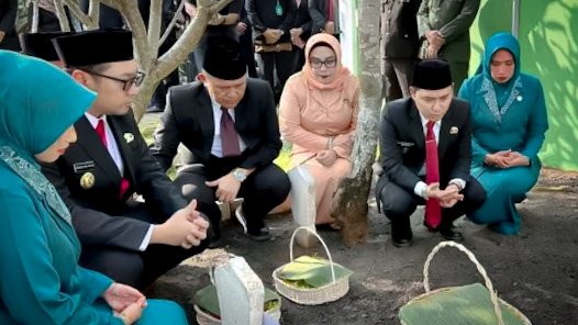 Refleksi Sejarah dan Spirit Kepemimpinan, Pemkab Mojokerto Gelar Ziarah di HUT ke-732