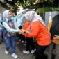 Turun Langsung ke Penarip Gang 2, Ning Ita Tekankan Budaya Kerja Bakti dan PHBS untuk Cegah DBD