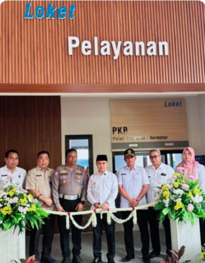 
					Dalam Upaya Permudah Pelayanan Pajak, Bupati Resmikan Gedung Graha Sulpa Sthana