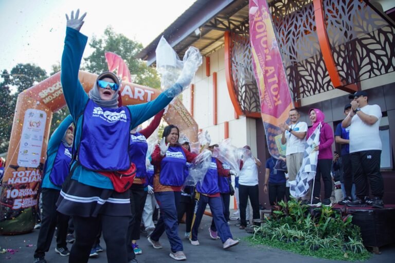 Kota Mojokerto Pelopori Spogomi Pertama di Jawa Timur: Ning Ita Tegaskan Bukan Sekadar Seremoni, Tapi Budaya Hidup Bersih