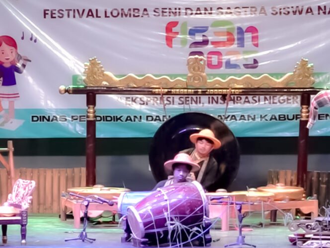 
					Disdikbud Jombang Gelar FLS2N SMP 2025: Panggung Kreativitas Siswa dan Pelestarian Budaya Bangsa