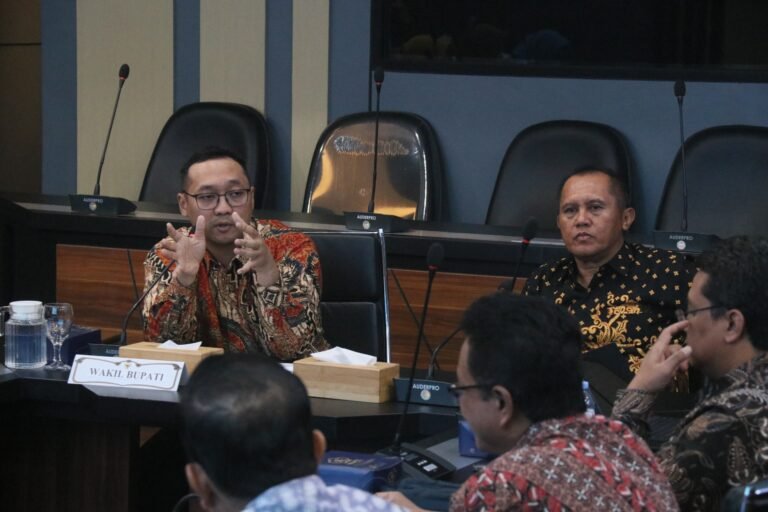 Waspadai Kenaikan Kasus Covid-19, Pemkab Mojokerto Gelar Rakor Tindak Lanjut Edaran Kemenkes RI