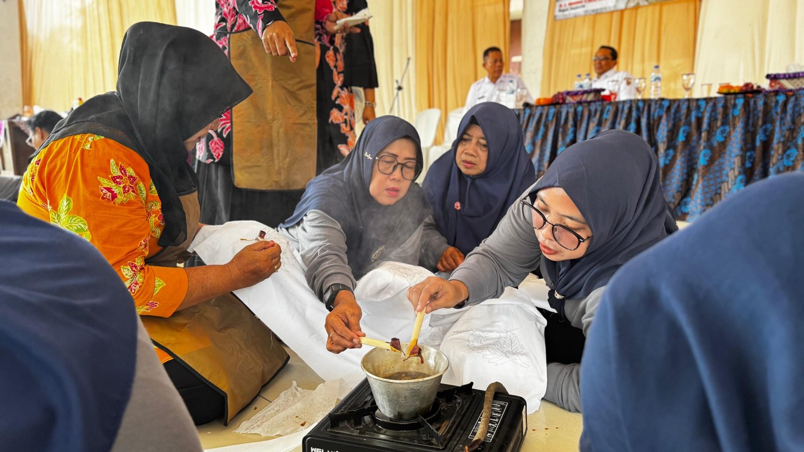 Wabup Mojokerto Dukung Pelatihan Batik Canting, Dorong Pemberdayaan Perempuan di Kelurahan Sarirejo
