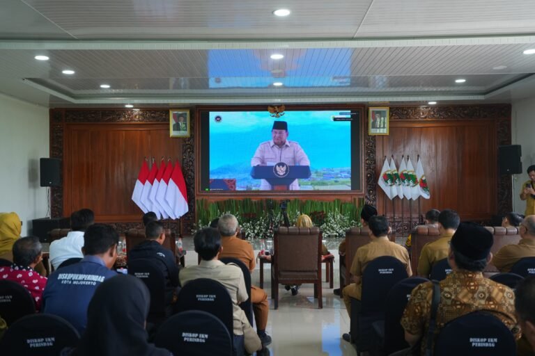 Presiden RI Resmikan Koperasi Merah Putih, Wali Kota Mojokerto Tegaskan Seluruh Kelurahan Sudah Miliki Koperasi Legal