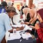 Ribuan Warga Kota Mojokerto Terima Bantuan Beras, Wali Kota Ning Ita Tinjau Penyaluran di Kelurahan Prajuritkulon