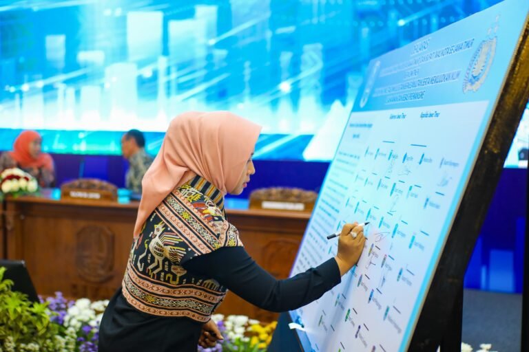 Wali Kota Mojokerto Hadiri HLM Investasi 2025, Tegaskan Komitmen Wujudkan Investasi Inklusif dan Berkelanjutan