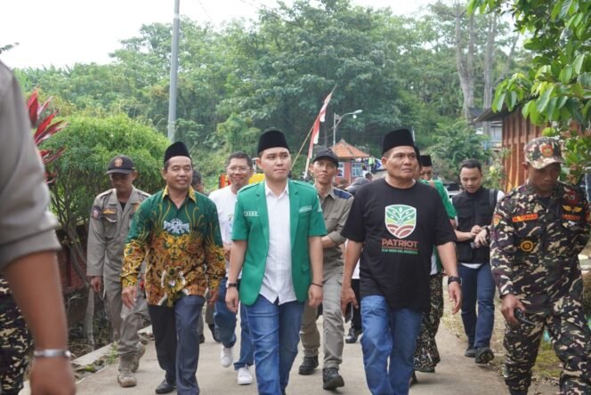 
					Tanam 1.000 Pohon, GP Ansor Mojokerto dan Bupati Al Barra Wujudkan Shodaqoh Hijau untuk Bumi