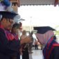 Wisuda 99 Orang Tua Hebat di Jetis, Wabup Mojokerto Tegaskan Pola Asuh Kunci Generasi Bebas Stunting