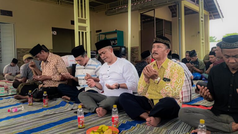 Khotmil Qur’an ke-15 di Banjarsari: Doa untuk Leluhur, Refleksi Cinta Tanah Air dan Istiqomah di Jalan Allah