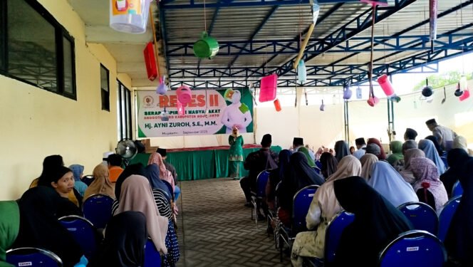 
					Reses II DPRD Kabupaten Mojokerto: Serap Aspirasi, Peringati Maulid Nabi, dan Gelar Pasar Murah