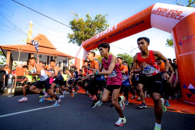 
					Ribuan Peserta dari Berbagai Daerah Meriahkan Fun Run Bulan PRB 2025 di Kota Mojokerto