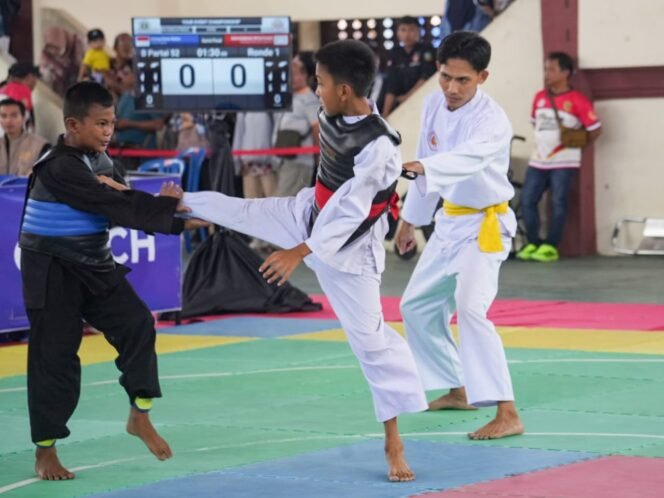 
					Wali Kota Mojokerto Buka Kejuaraan Pencak Silat “Sumpah Amukti Palapa Championship 2025”