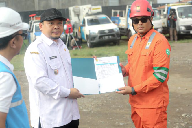 Apel Pembukaan Maraton, Wawali Ingatkan untuk Manfaatkan Listrik dengan Bijak