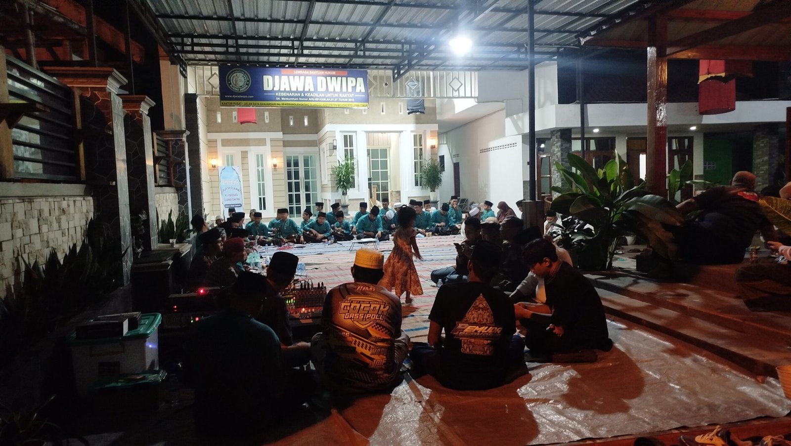 Istiqomah Sholawatan dan Doa Bersama, Hadi Purwanto: Ibadah Harus Seimbang dengan Kehidupan Dunia