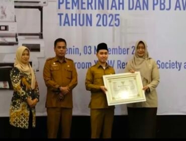 Lagi, Bapenda Kabupaten Mojokerto Raih Penghargaan Tertinggi SPSE Antar OPD 