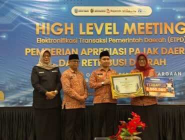 Pemkab Mojokerto Berikan Apresiasi Wajib Pajak & Perangkat Daerah Dalam Upaya Perkuat PAD 